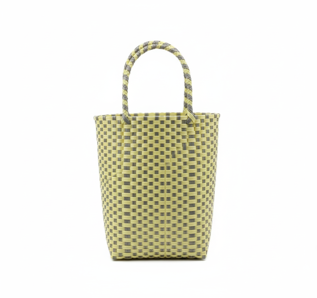 CARTERA DE TEJIDO AMARILLO