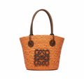 CARTERA DE TEJIDO NARANJA CON MARRON