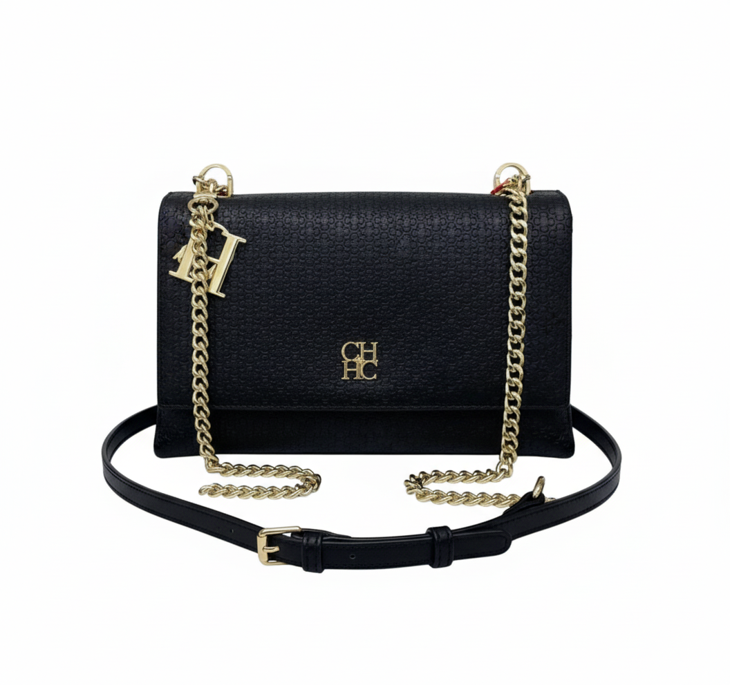 CARTERA DE PLASTICO NEGRO CON H DORADA