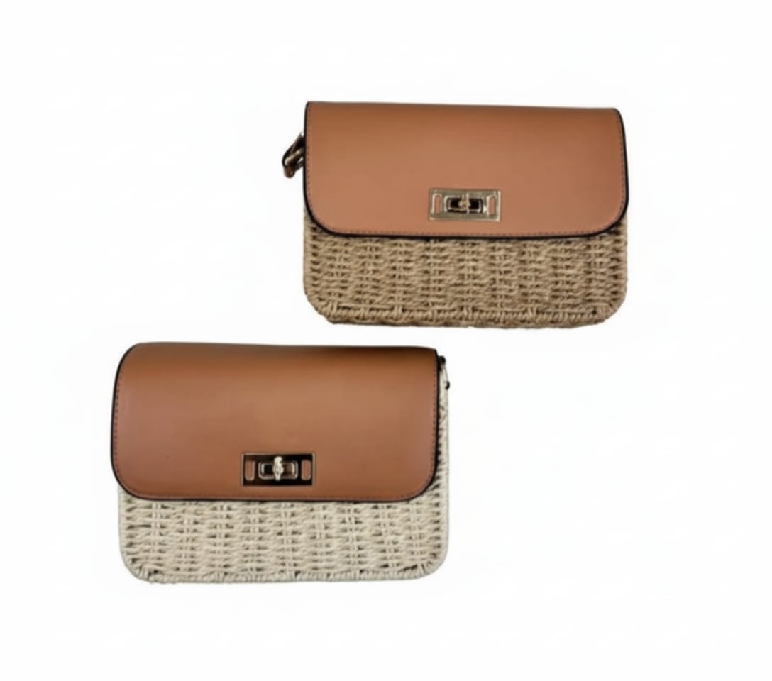 CARTERA BICOLOR CON SOLAPA CAMEL Y CUERPO DE RAFIA TEJIDA