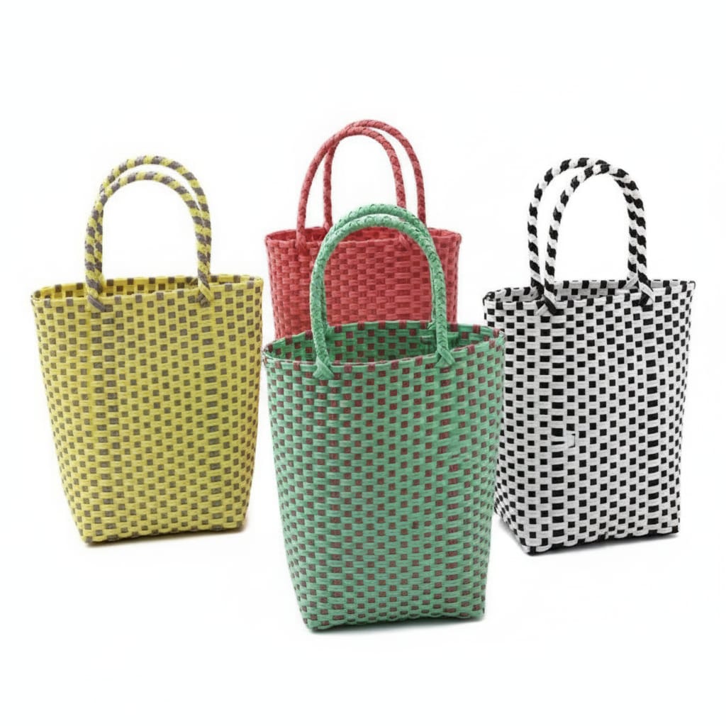 CARTERA TOTE DE MERCADO DE PLASTICO TRENZADO
